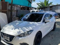 Pearl White Mazda 3 2016 for sale in Automatic