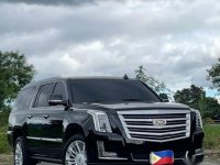 Black Cadillac Escalade 2020 for sale in Automatic