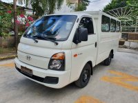 White Hyundai H-100 2018 for sale in Quezon