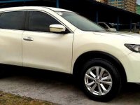 White Nissan X-Trail 2015 for sale in Makati 