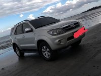 Pearl White Toyota Fortuner 2008 for sale in Caloocan 