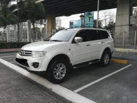 Pearl White Mitsubishi Montero 2014 for sale in Manila