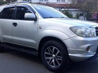 Selling Silver Toyota Fortuner 2009 in Quezon