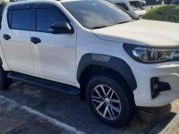 Selling White Toyota Hilux 2018 in Pozorrubio
