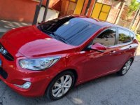 Red Hyundai Accent 2013 for sale in Valenzuela