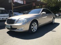 Pearl White Mercedes-Benz S-Class 2008 for sale in Pasig