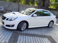 Pearl White Subaru Legacy 2010 for sale in Automatic