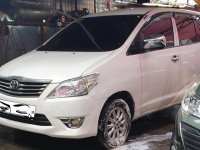 Selling White Toyota Innova 2015 in Marikina