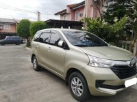 Selling Pearl White Toyota Avanza 2017 in Marilao