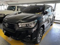 Selling Black Toyota Hilux 2016 in Mandaluyong