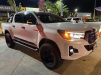 Sell White 2020 Toyota Hilux in Manila