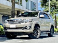 Selling Silver Toyota Fortuner 2015 in Makati