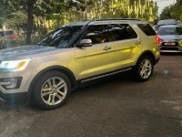 Selling Pearl White Ford Explorer 2017 in Pasig