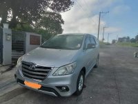 Selling Silver Toyota Innova 2014 in Quezon City
