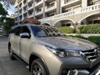 Selling Silver Toyota Fortuner 2018 in Las Piñas