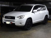 Sell White 2007 Toyota Rav4 in Quezon City