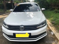 Selling White Volkswagen Jetta 2016 in Marikina