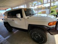 Pearl White Toyota FJ Cruiser 2017 for sale in Manila