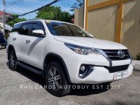 Selling White Toyota Fortuner 2019 in Las Piñas