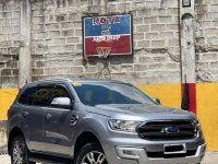 Sell Silver 2018 Ford Everest in Valenzuela