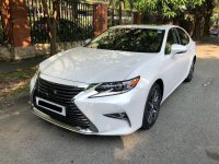 Selling White Lexus ES 350 2017 in Cebu 