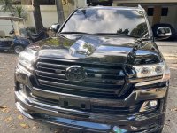Selling Black Toyota Land Cruiser 2017 in Marikina