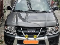 Silver Isuzu Crosswind 2017 for sale in Bacoor