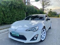 Pearl White Toyota 86 2013 for sale in San Mateo