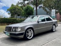 Selling Silver Mercedes-Benz W124 1990 in Antipolo