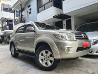 Selling Silver Toyota Fortuner 2012 in Quezon City