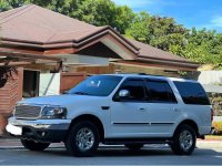 Sell White 2002 Ford Expedition in Quezon City