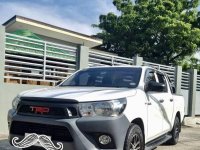 Sell Purple 2017 Toyota Hilux in Las Piñas