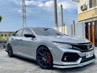 Silver Honda Civic 2017 for sale in Quezon City