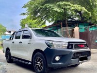 Sell Purple 2017 Toyota Hilux in Las Piñas