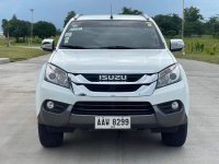 Silver Isuzu Mu-X 2015 for sale in Parañaque