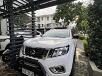 Pearl White Nissan Navara 2018 for sale in Automatic