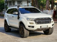 Purple Ford Everest 2017 for sale in Caloocan