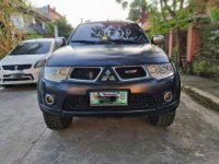 Sell Purple 2012 Mitsubishi Montero in Bacoor