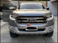 Silver Ford Everest 2018 for sale in Quezon City