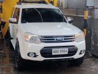 White Ford Everest 2014 for sale in Mandaluyong