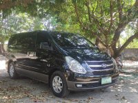 Selling White Hyundai Starex 2012 in Quezon City