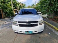 Sell White 2008 Chevrolet Suburban in Bacoor