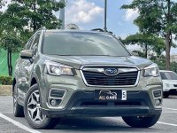 White Subaru Forester 2019 for sale in Automatic