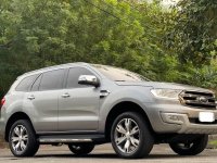 White Ford Everest 2018 for sale in Automatic