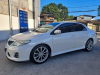 Selling White Toyota Corolla altis 2012 in Pateros