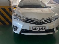 Sell Pearl White 2016 Toyota Corolla altis in Caloocan