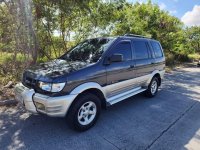 White Isuzu Crosswind 2003 for sale in Quezon City