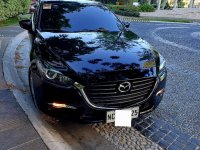 White Mazda 3 2018 for sale in Automatic