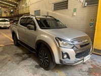 White Isuzu D-Max 2020 for sale in Manual