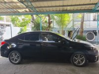 Sell White 2014 Toyota Corolla altis in Nampicuan